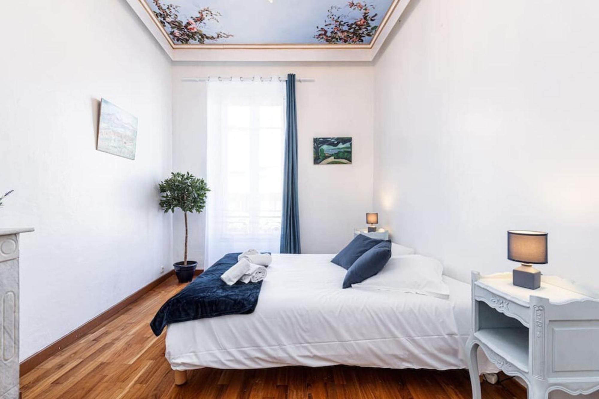 Risso - Comfortable 3 Bedrooms With Balcony Nice Ngoại thất bức ảnh