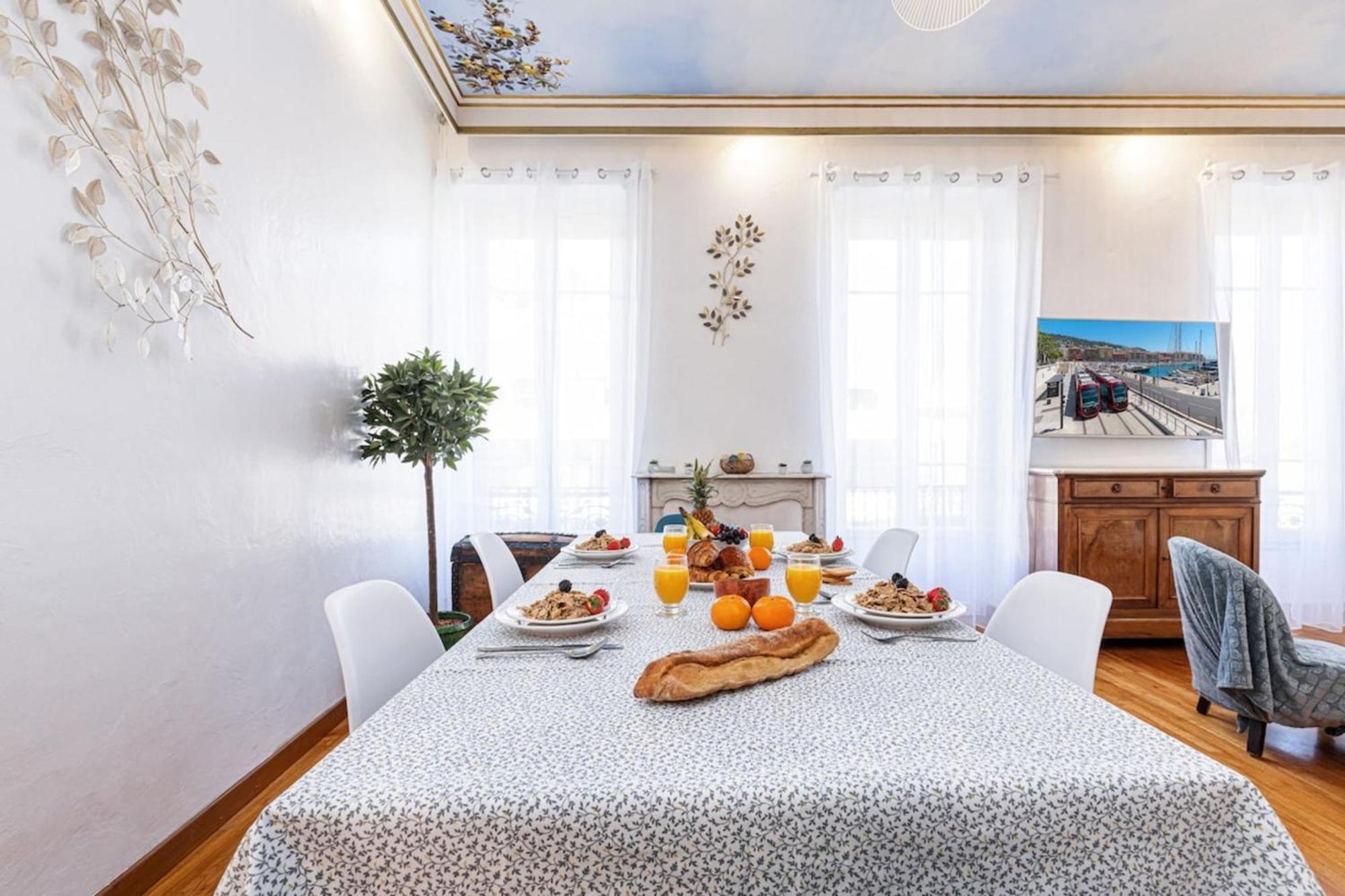 Risso - Comfortable 3 Bedrooms With Balcony Nice Ngoại thất bức ảnh